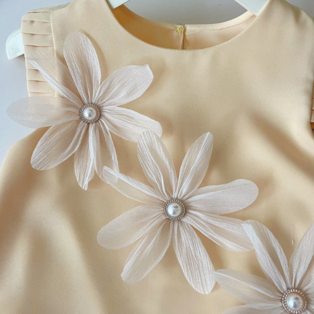 3D Flower Top and Shorts Set - Beekee