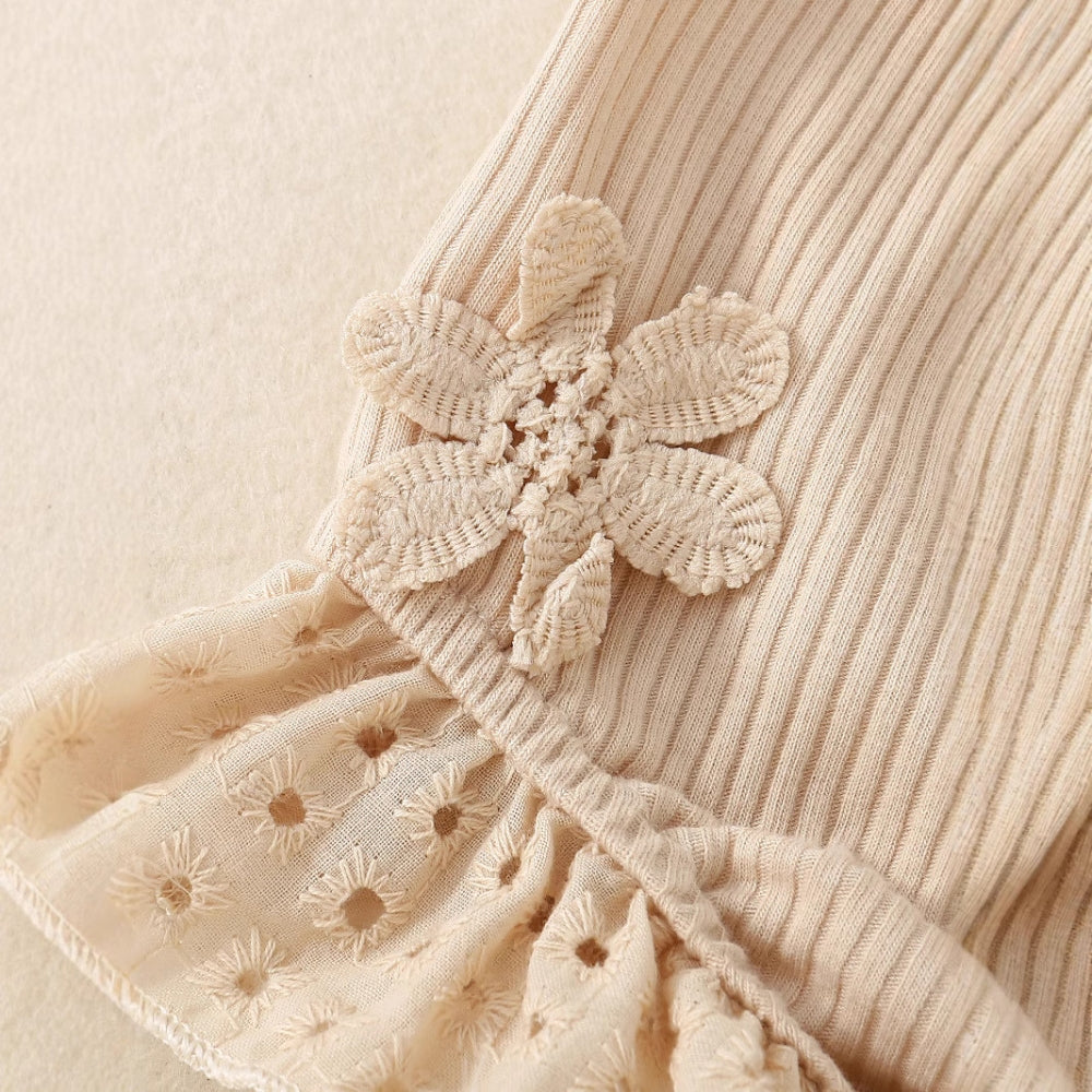 Baby Girls Lace Ruffle Top and Bloomers Set - Beekee