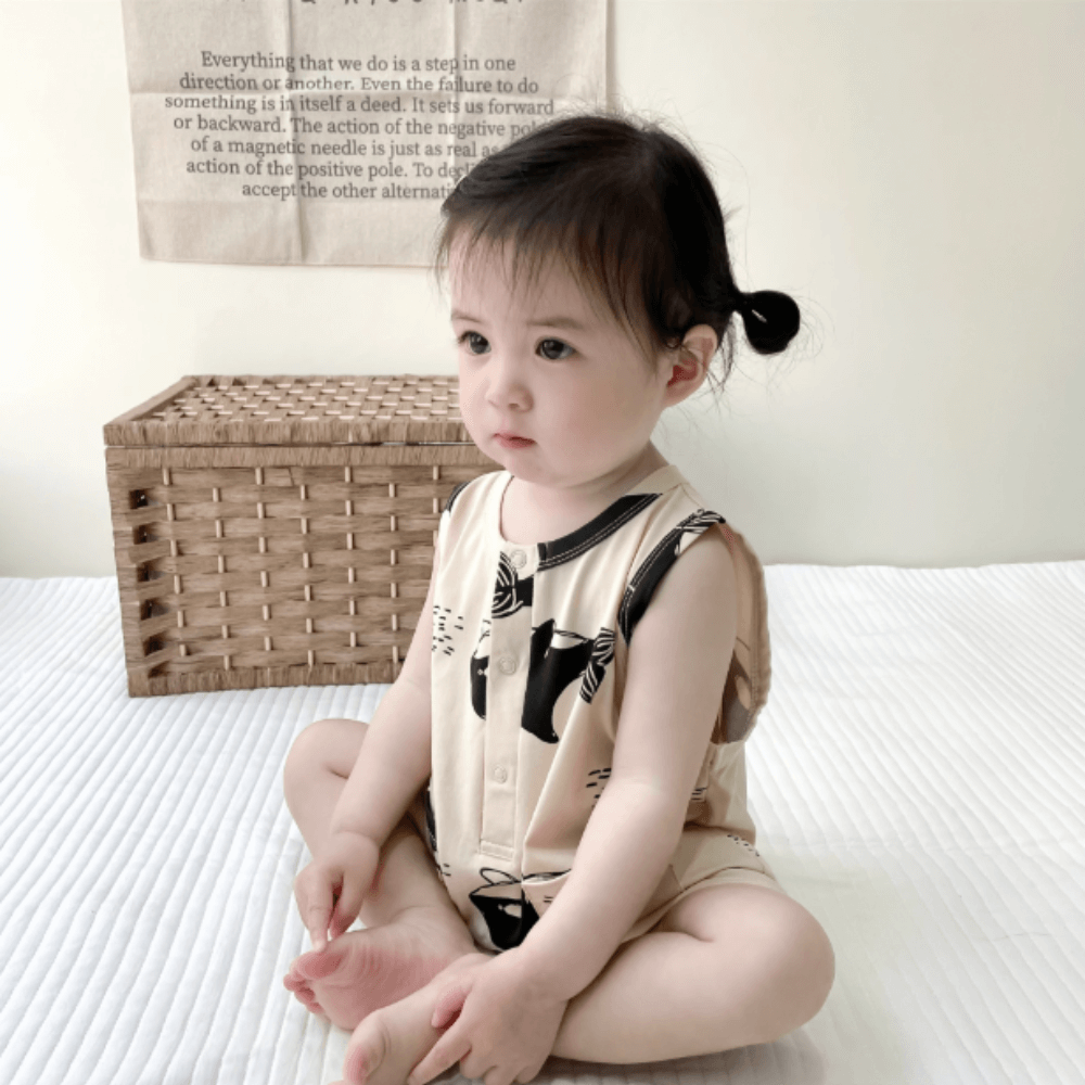 Playful Print Baby Romper With Pockets - Beekee