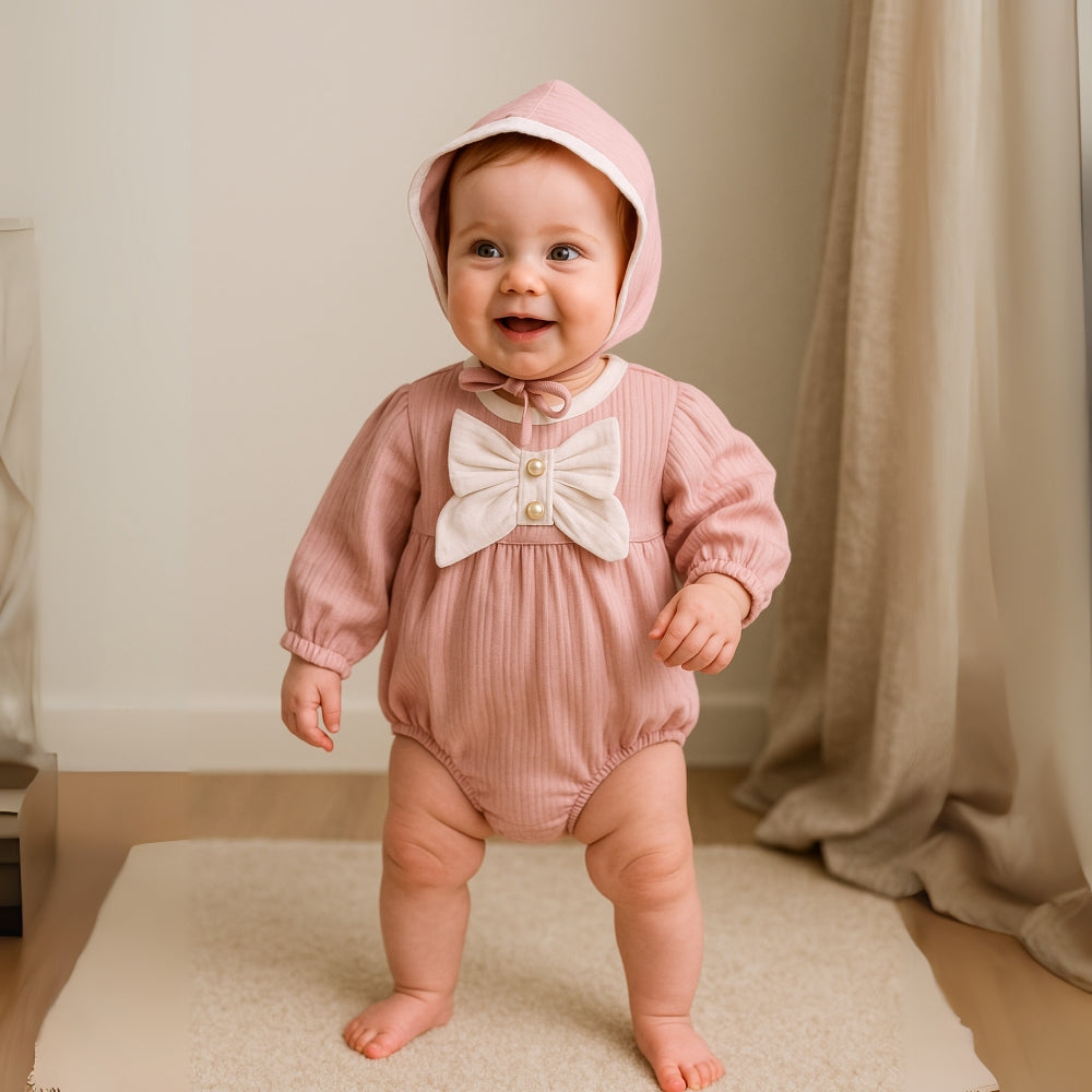 Ribbed Bow Pearl Button Bonnet Romper - Beekee