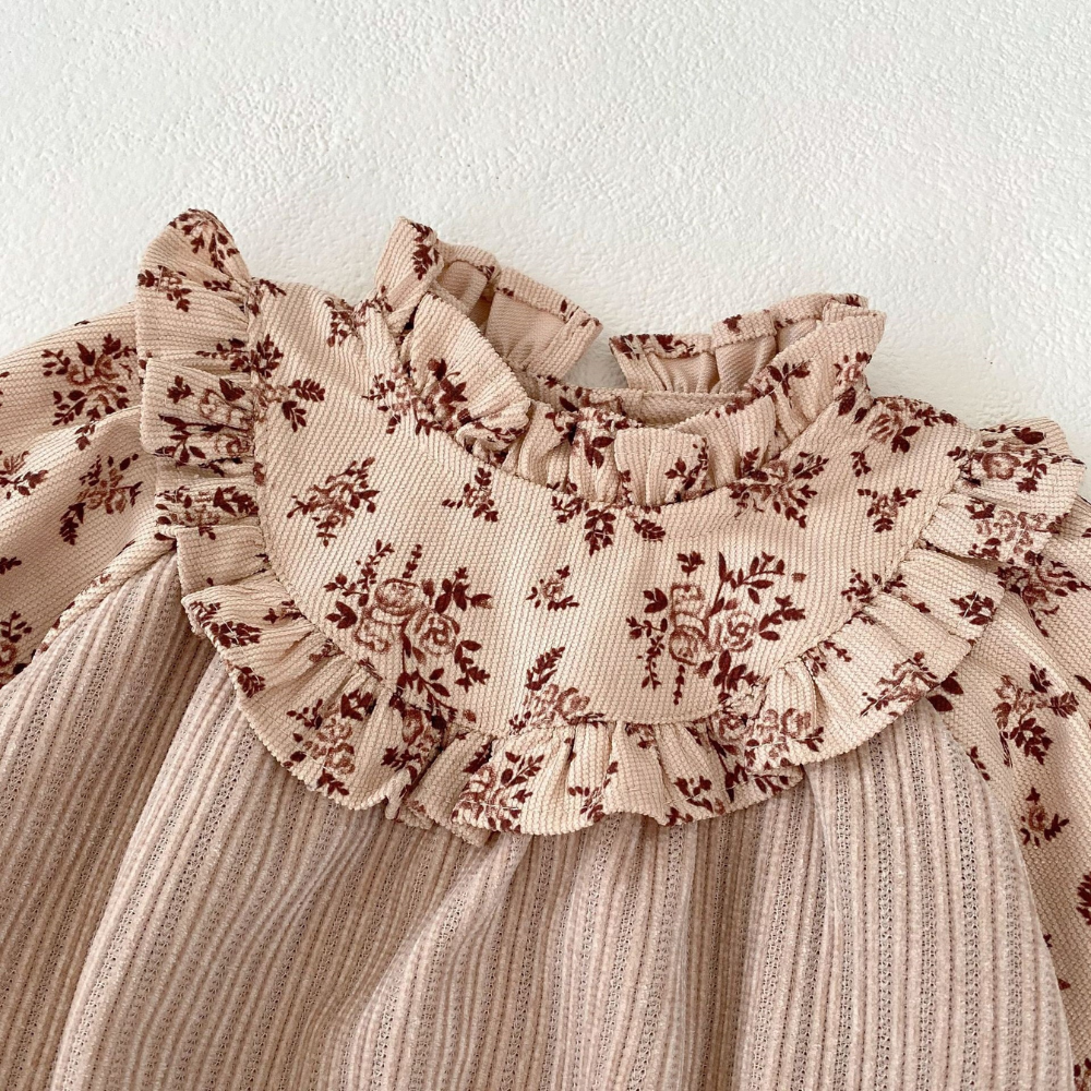 Vintage Floral Ruffle Baby Romper - Beekee