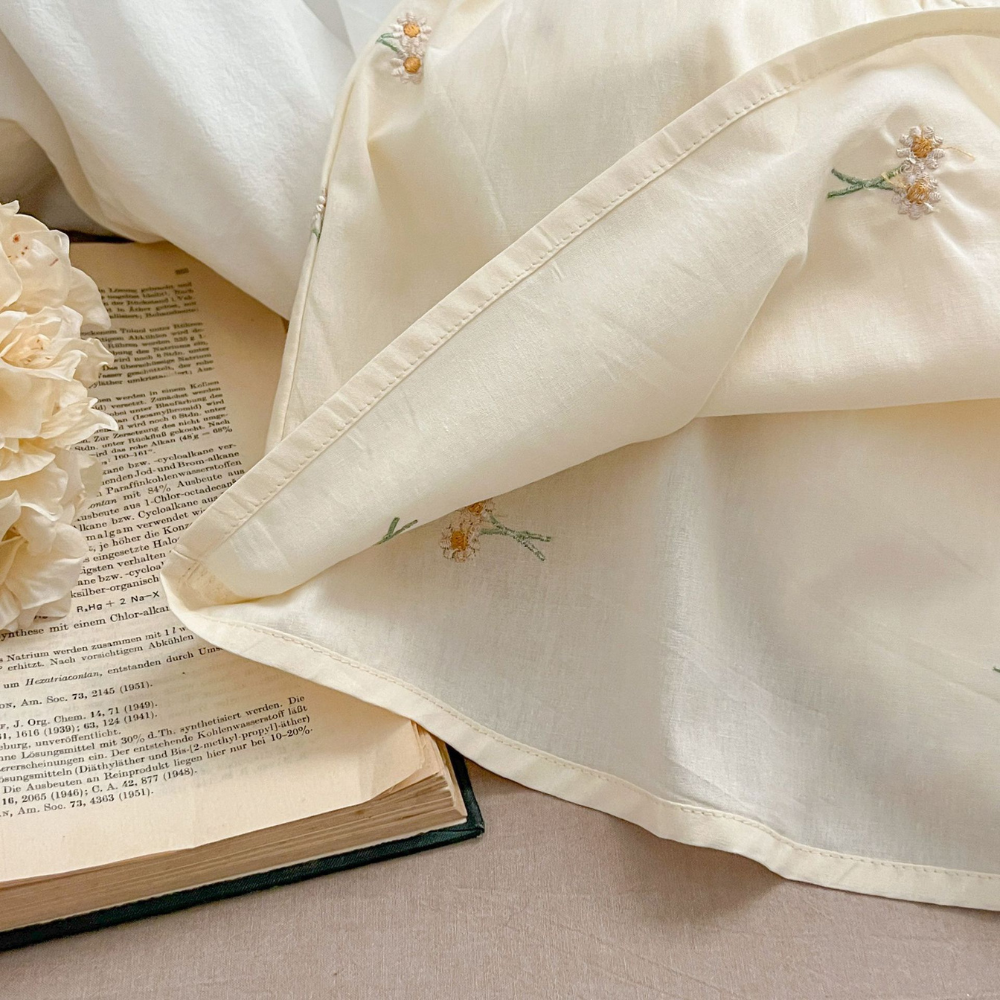 Daisy Embroidered Baby Romper & Dress Set-Beekee