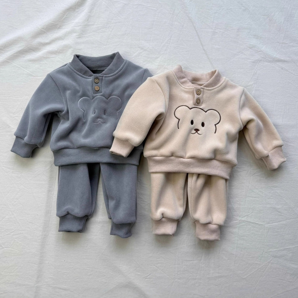 Bear Print Sweatshirt and Jogger Set - Beekee