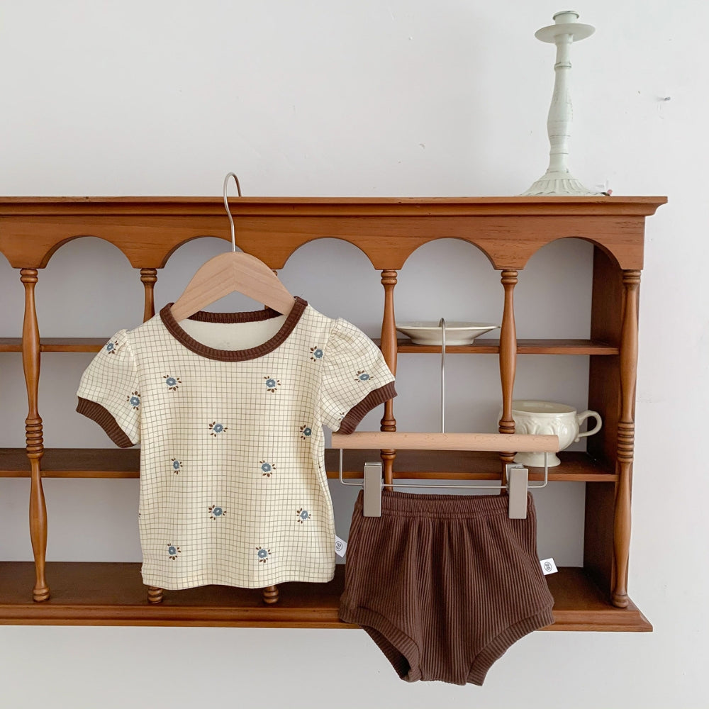 Floral Grid Tee and Ribbed Shorts Play Set - Beekee